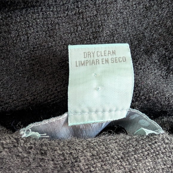 Celeste Wool Cashmere Black & Grey Colorblock Knit Shawl Poncho - Picture 9 of 9